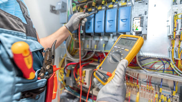 Best Commercial Electrician Services  in Newark, DE